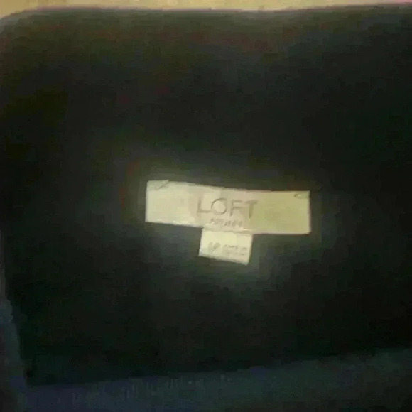 Loft Small Petite Skirt. NWOT. Elastic waist. Black and Gray striped - Picture 4 of 6